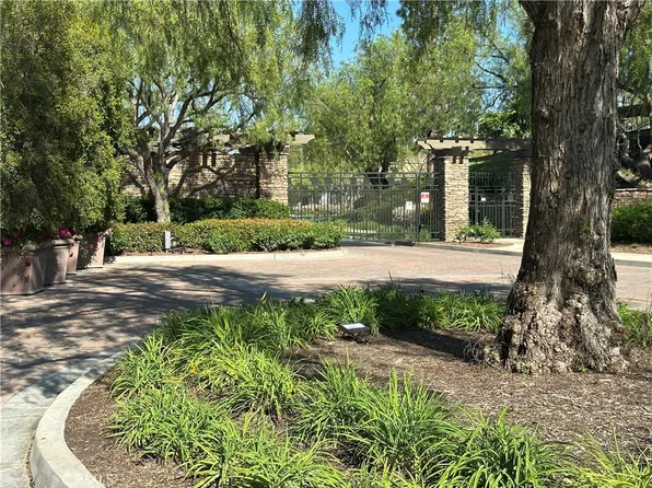 2849 Tarragon Ct, Fullerton, CA 92835