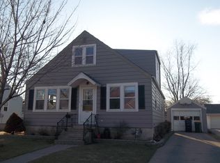 196 Vincent St, Fond Du Lac, WI 54935