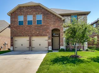 5713 Diamond Valley Dr, Fort Worth, TX 76179