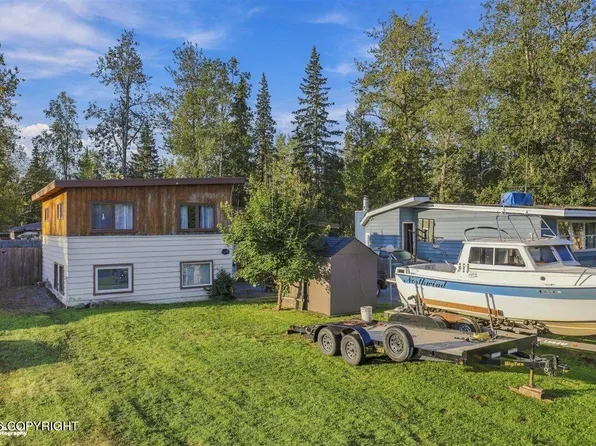 5630 Radcliff Dr, Anchorage, AK 99504