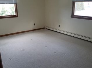 91 Rosewood Rd, Kings Park, NY 11754