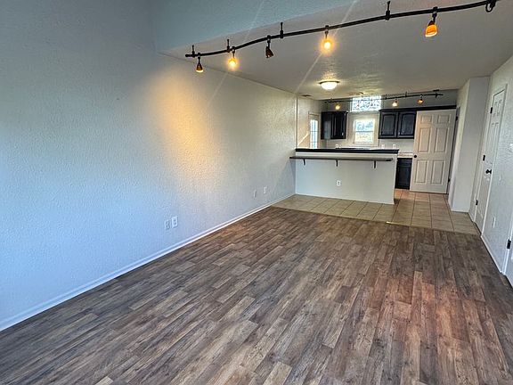2nd image of 1326 Lofton Way