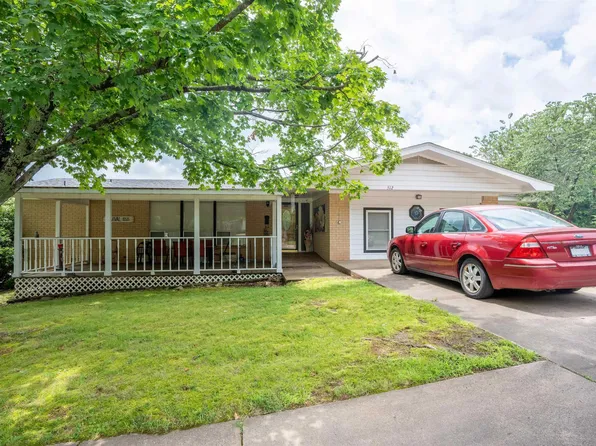 512 N Express St, Paris, AR 72855