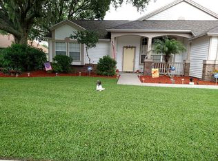 3323 Silvermoon Dr, Plant City, FL 33566