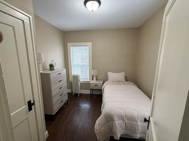 3186 Euclid Heights Blvd #1 — Photo 6