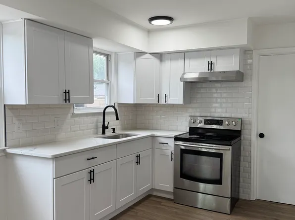 561 Salem Ave, Woodbury, NJ 08096
