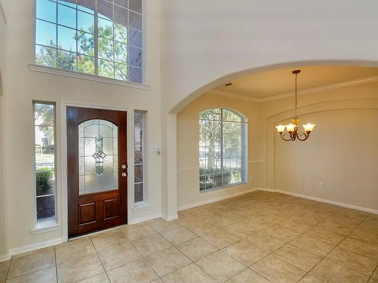 21003 Garden Arbor Ln — Photo 2