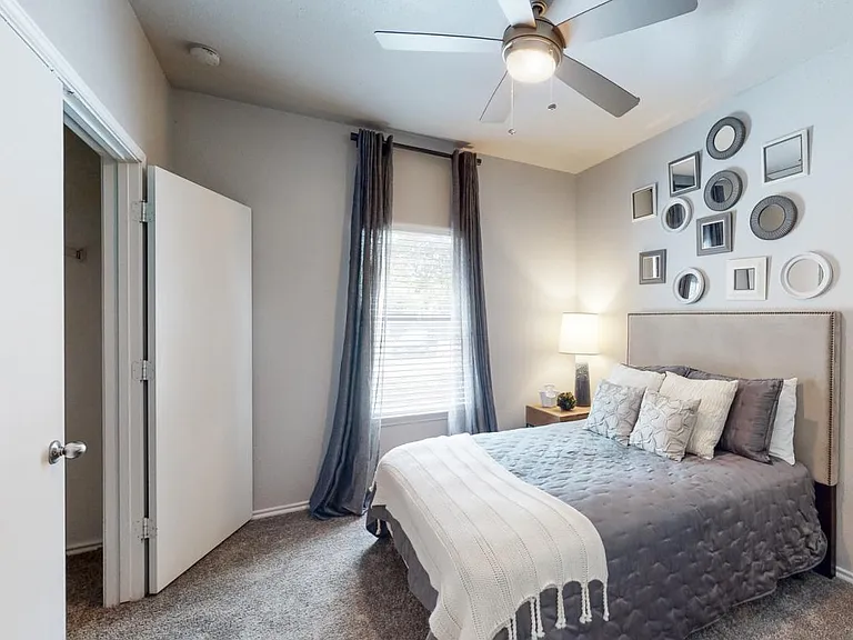 Brynwood Apartments — Photo 83
