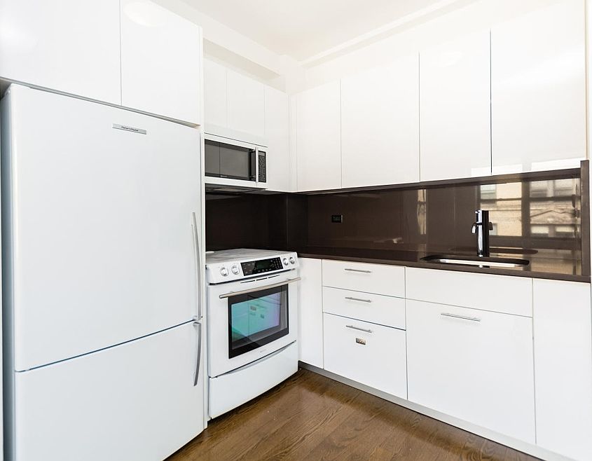 1st image of 212 W 91st St APT 1027