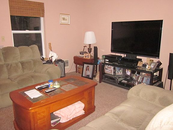 4th image of 15623 131st Avenue Ct N