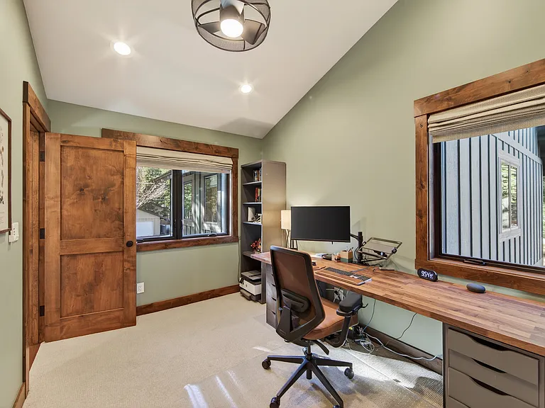 532 McKinney Rd — Photo 22