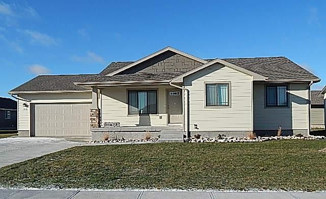 1st image of 408 Orchardgrass Dr