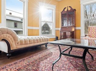 10 Middle St, Lisbon Falls, ME 04252