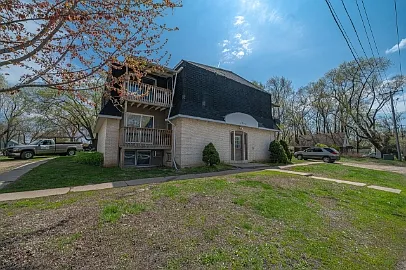 1201 Avenue A - 2 — Photo 3
