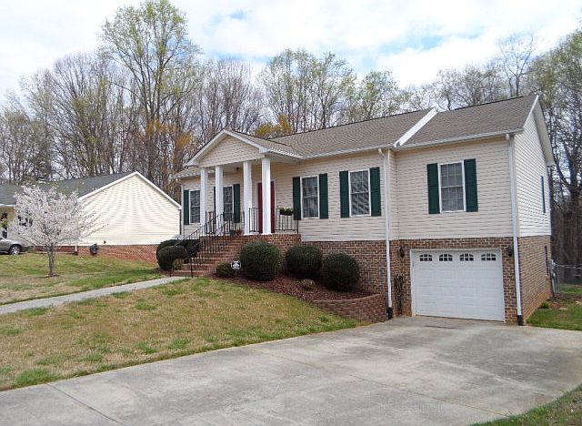1st image of 6087 Kenridge Cir