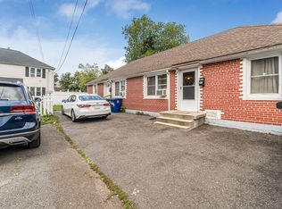 242 Pearl Harbor Street, Bridgeport, CT 06610