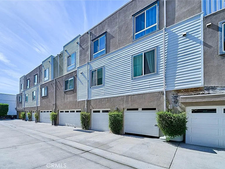 9040 Garvey Ave #3 — Photo 27