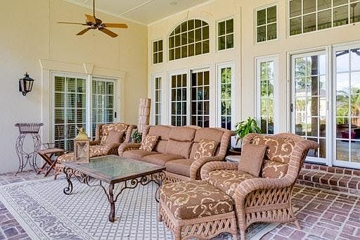 Outdoor fully covered porch