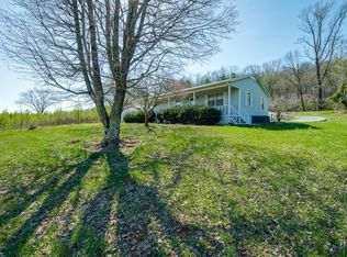 621 Ridgewood Dr, Sparta, TN 38583