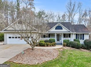 71 Parks Pl, Dahlonega, GA 30533