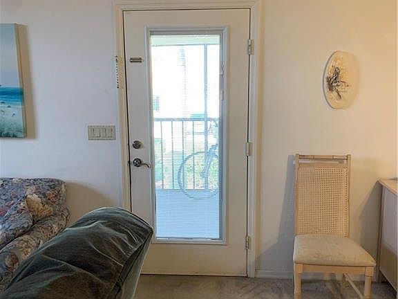 3rd image of 13262 Whitehaven Ln APT 608