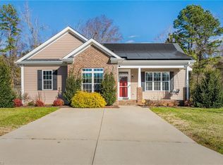 728 Aspenwood Dr, Graham, NC 27253