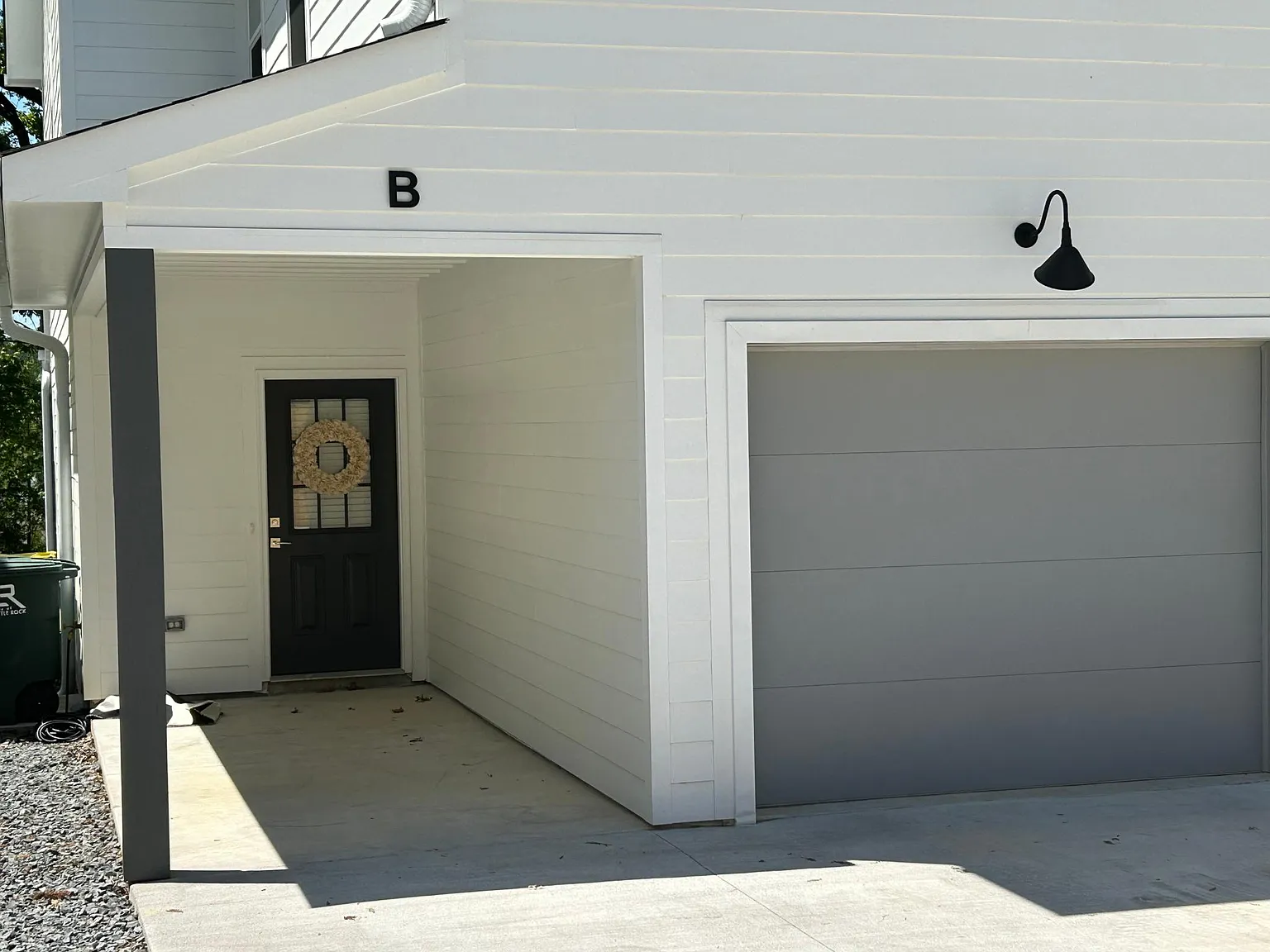 3 bed, 2.5 bath, 1670 sqft, $1,900 — Photo 4