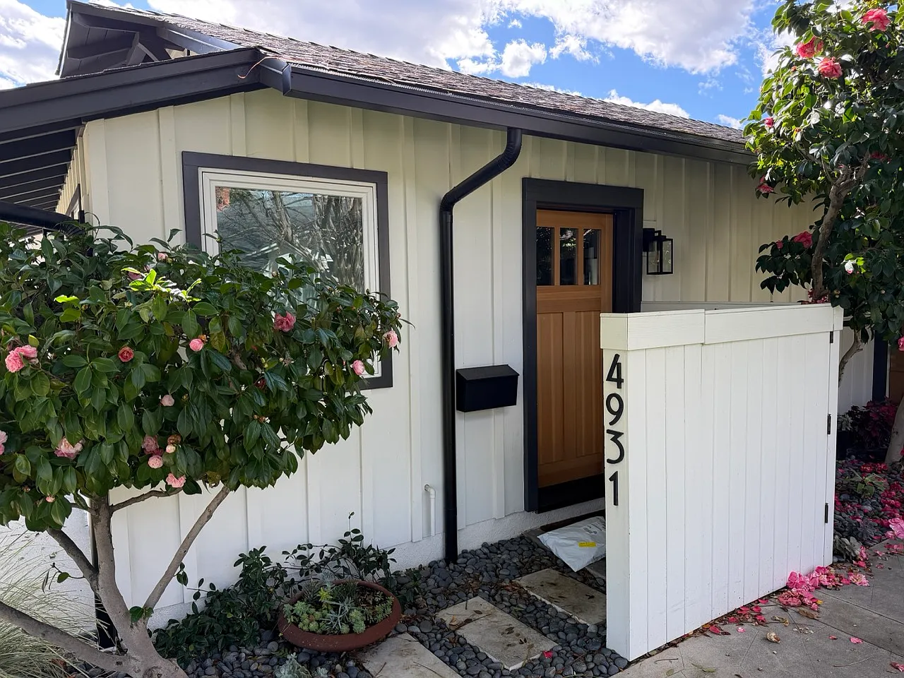 4931 Wortser Ave — Photo 1