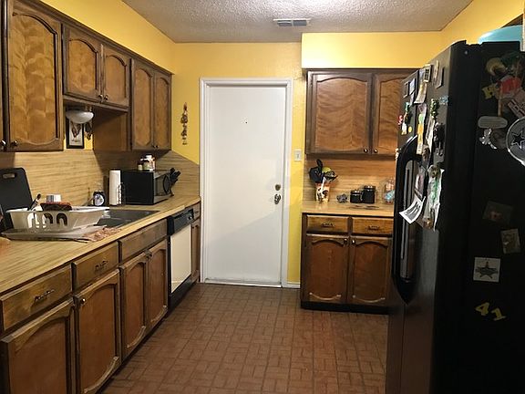 5th image of 1326 Harbor Lights Dr
