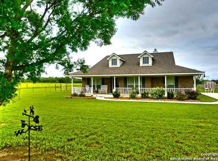 740 Kinney Rd, Somerset, TX 78069