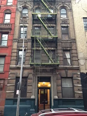 Rented by Waverly Realty Associates | media 80