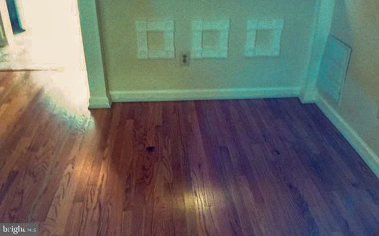 7130 Tolliver St — Photo 16