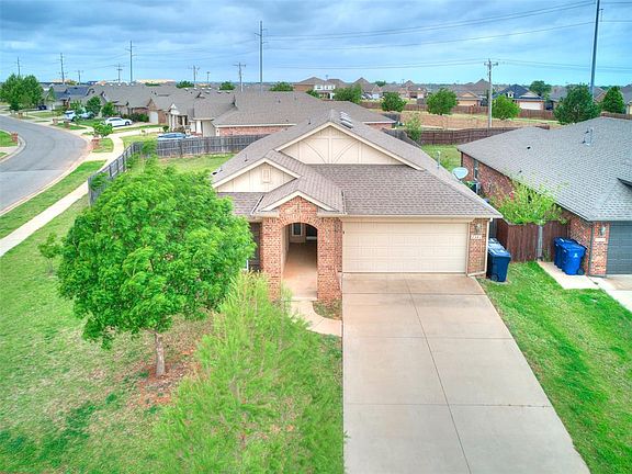 3rd image of 2381 NW 191st Ct