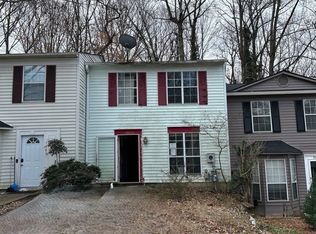 1084 Huntington Trce SE, Smyrna, GA 30082