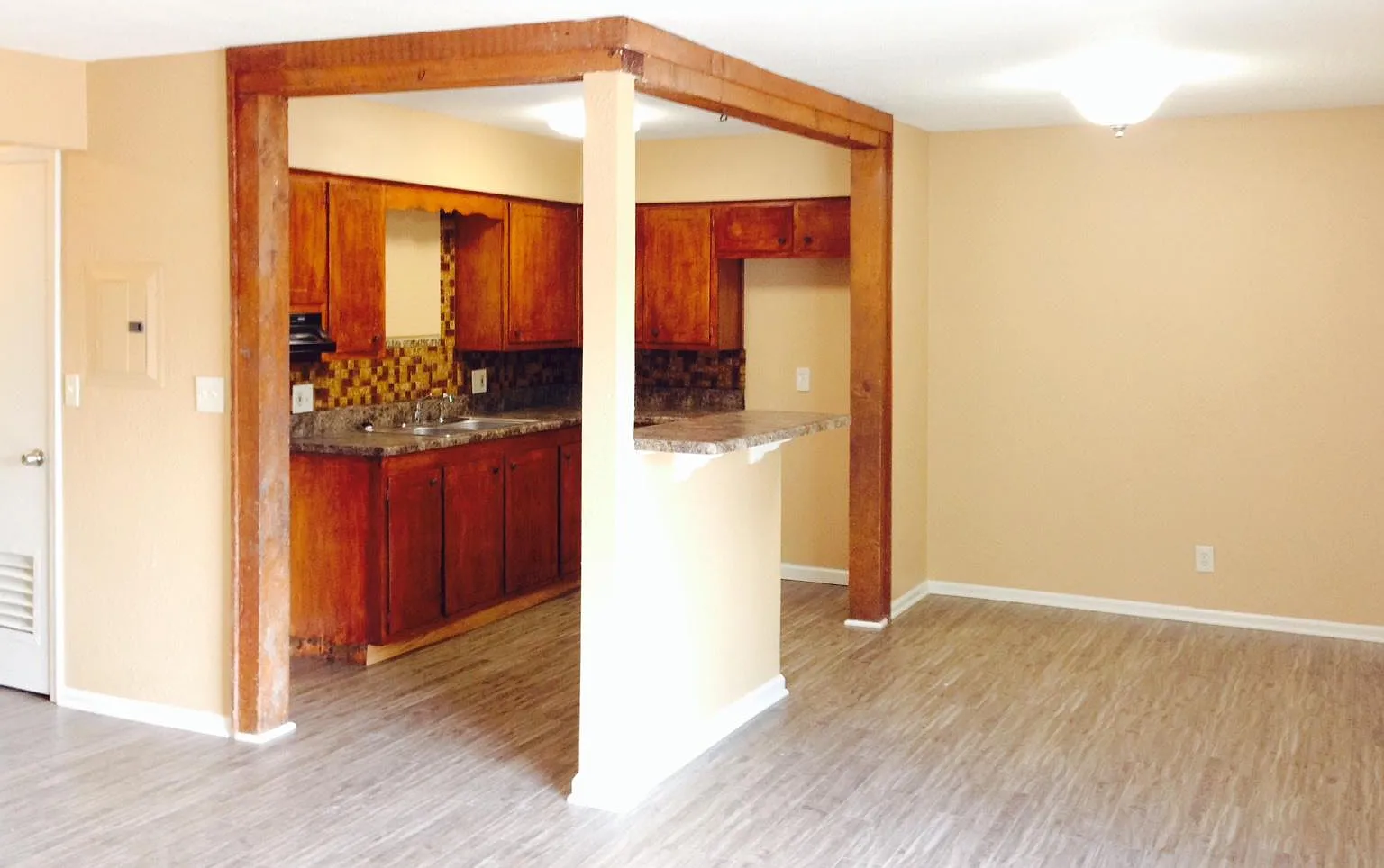 1807 Nebraska Ave — Photo 3