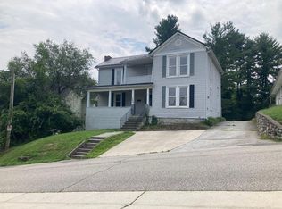 1309 Lawrence St, Radford, VA 24141