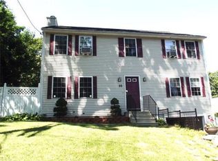 55 Anna St, Worcester, MA 01604