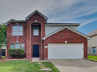 132 Lincoln Ln, Crowley, TX 76036