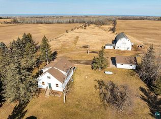 8801 E Spaulding Rd, South Range, WI 54874