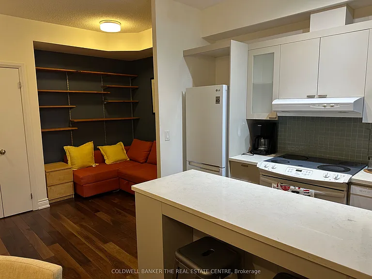 111 Elizabeth St #1710 — Photo 7