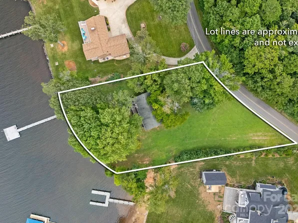 346 Lakeview Shores Loop, Mooresville, NC 28117