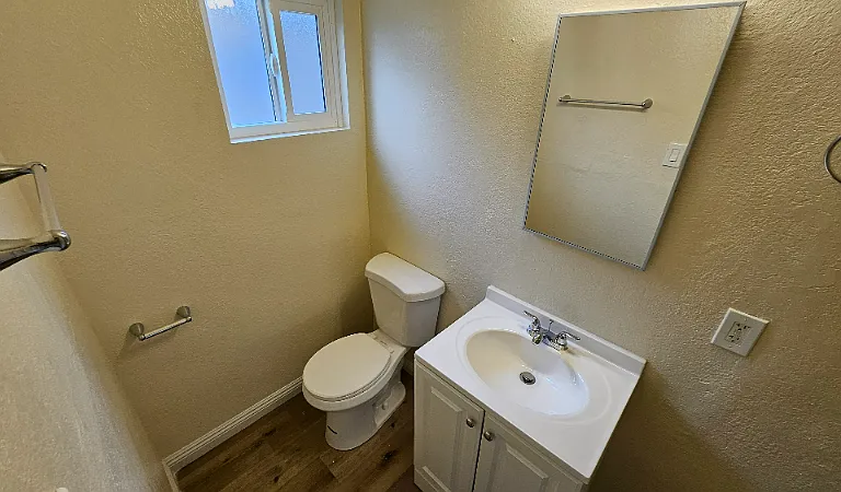 13457 1/2 Filmore St #13457-1/2 — Photo 7