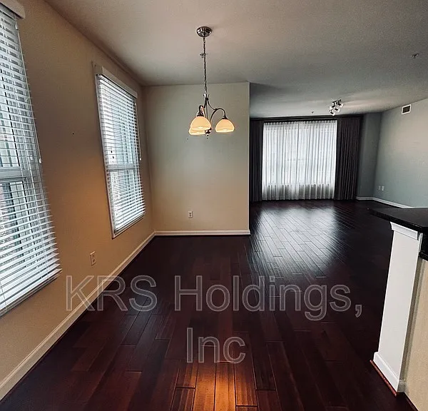 4940 Old Main St #304 — Photo 10