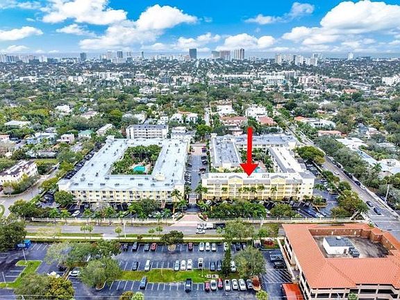 3rd image of 1501 E Broward Blvd