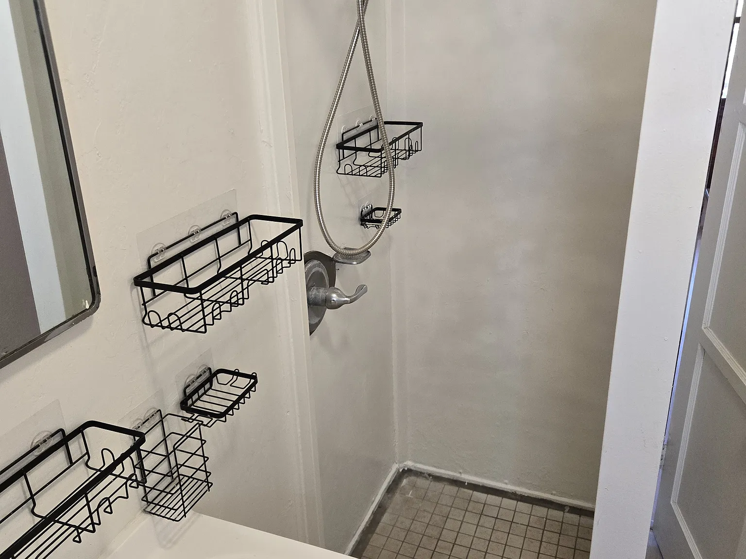 Studio, 500 sqft, $1,050 — Photo 4