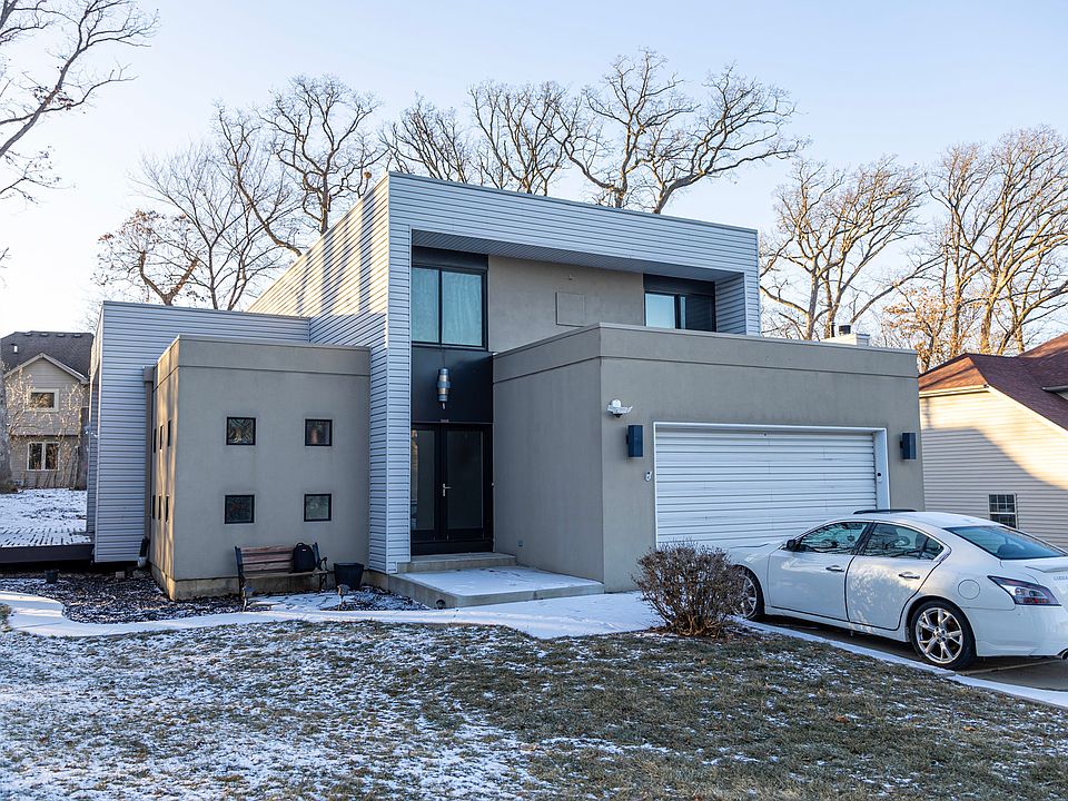 1st image of 1029 Rosewood Dr