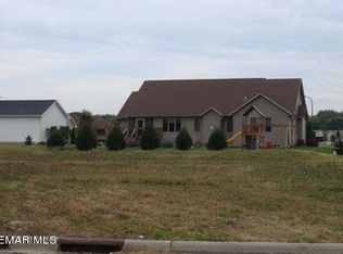 Xxxx 28th St SW, Austin, MN 55912