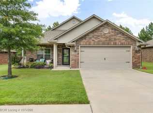 9005 Gracie Ln, Fort Smith, AR 72916