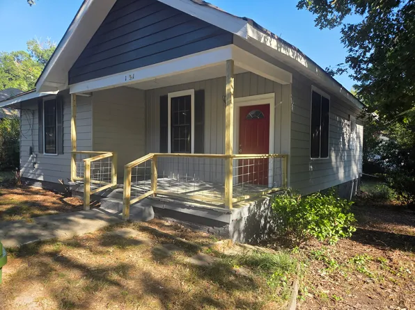 131 3rd St, Monroe, GA 30655