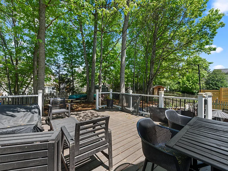 43340 Wintersrun Ct — Photo 35